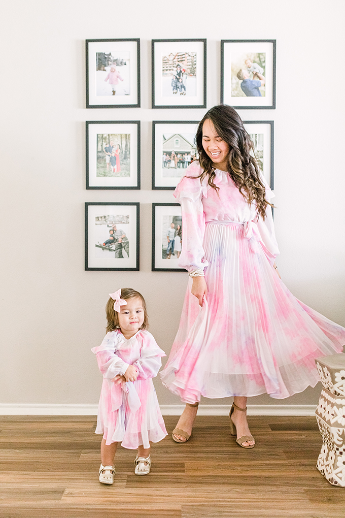 MATCHING TIE DYE DRESSES + 18 MONTH UPDATE ON CHLOE - Annie Mescall